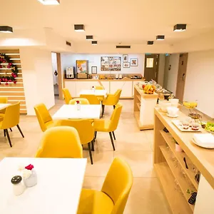 Hotel Kvihotel - The Smart, Boedapest