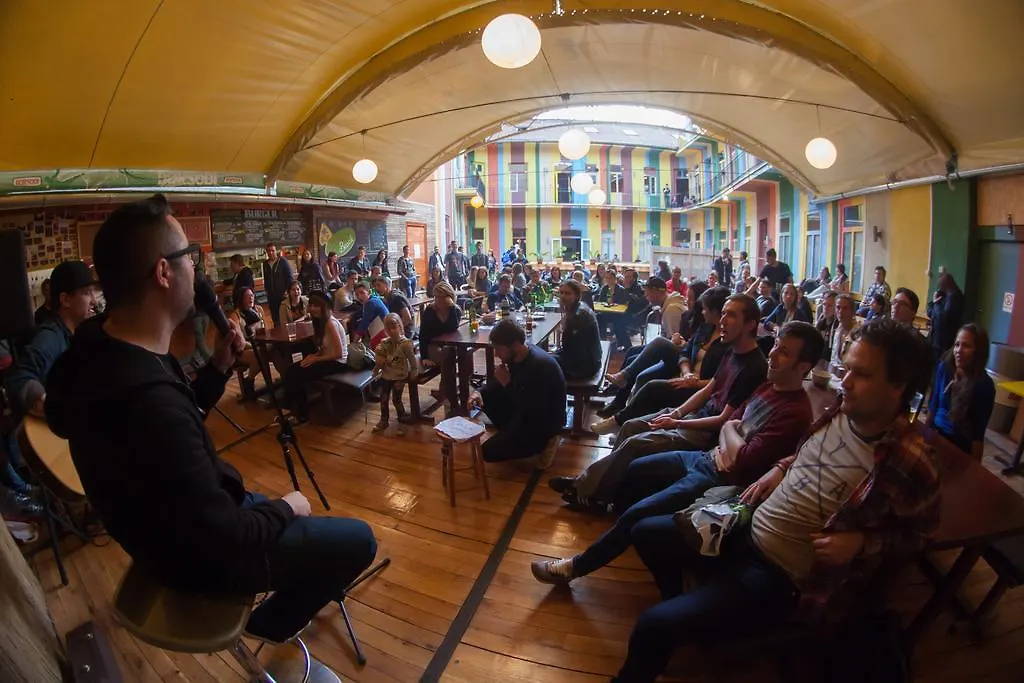 Casa De La Musica Hostel Budapest